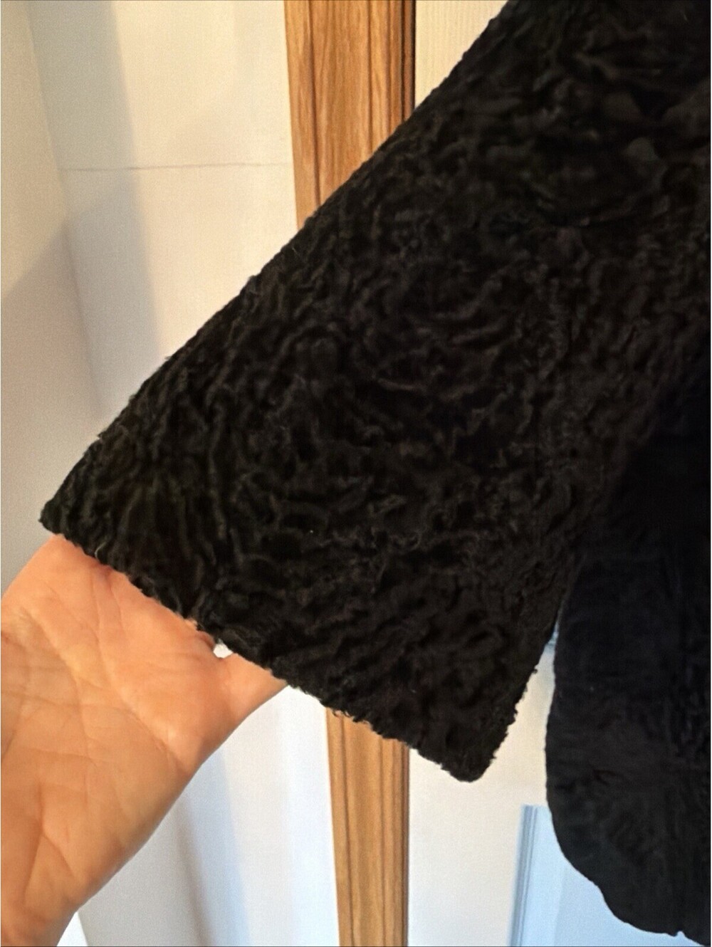 VTG 1950s Persian Lamb Coat Black Women Sz M Fox Collar Bead Buttons Seeger Fur - Picture 4 of 10